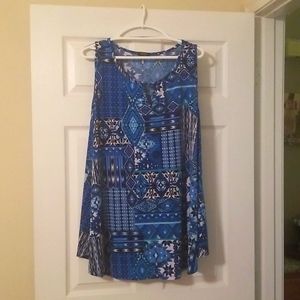 Tribal print sleeveless shirt S8